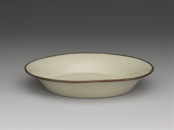 定窯 白瓷劃花花卉紋洗