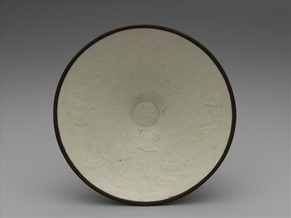 定窯 白瓷印花雙鳳銜花紋笠式碗