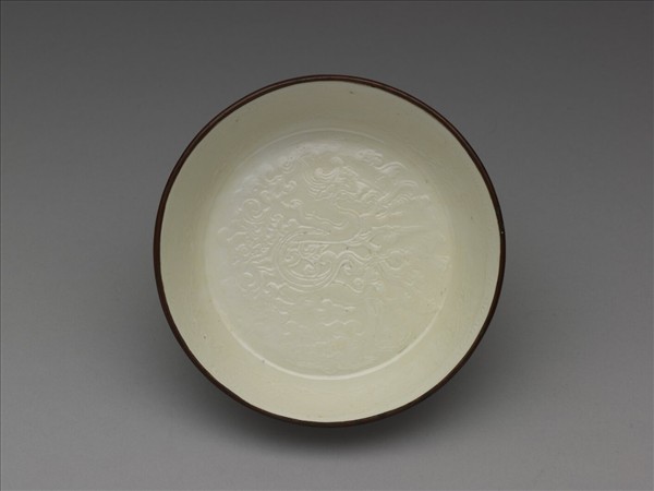 定窯 白瓷印花雲龍紋洗