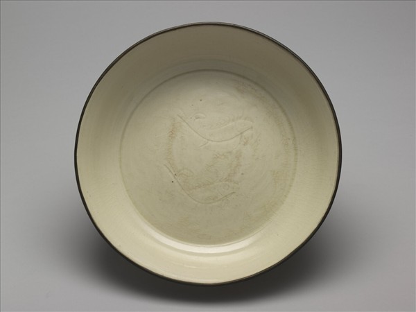 定窯 白瓷劃花雙魚紋洗