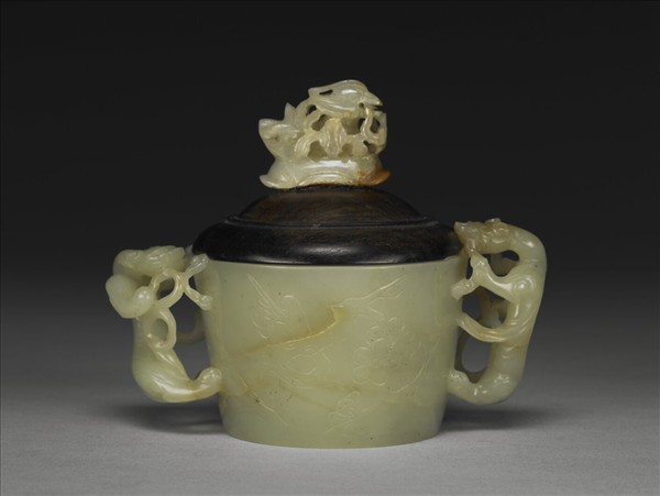 玉螭耳爐