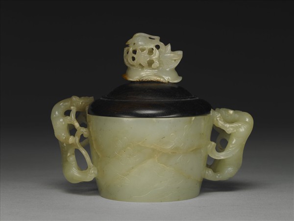 玉螭耳爐
