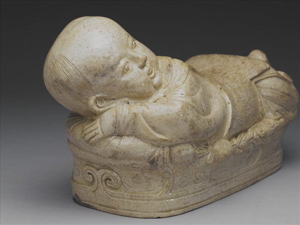 定窯型 白瓷嬰兒枕