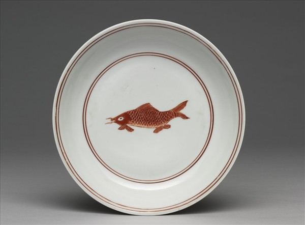 描紅五魚紋盤