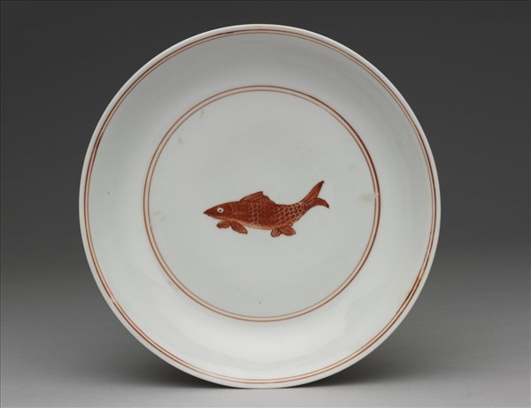 描紅五魚紋盤