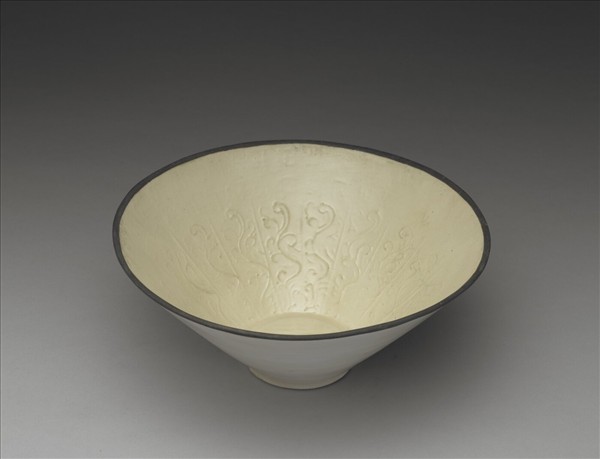 定窯 白瓷印花壽字碗