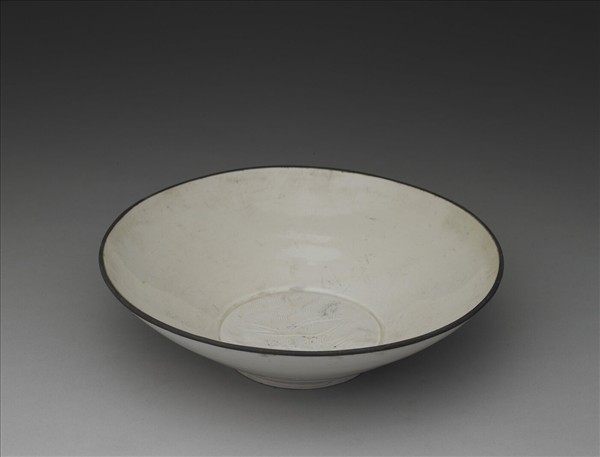 定窯 劃花雙魚紋碗