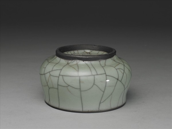 青瓷圓爐
