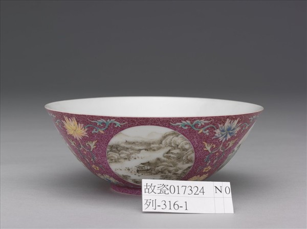 洋彩洋紅地開光四季山水碗