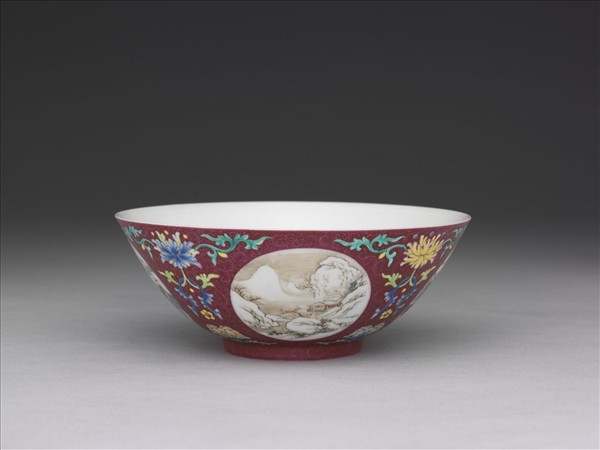 彩洋紅地開光四季山水碗