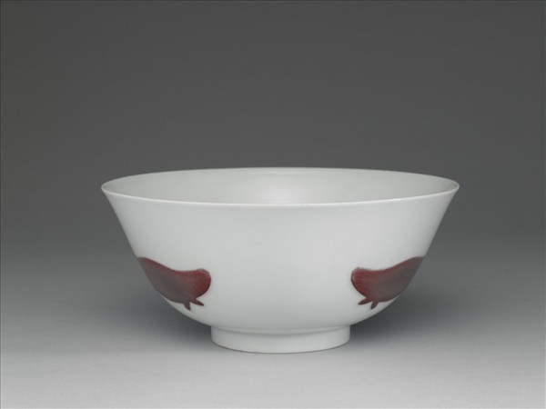 釉裡紅三魚紋碗