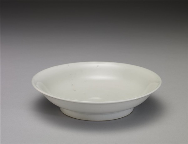 白瓷碟
