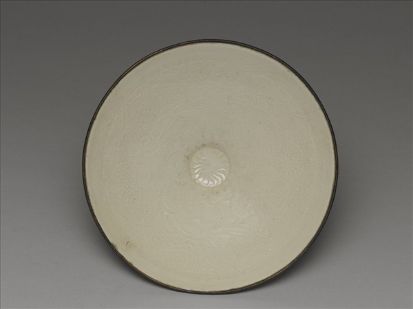 定窯 白瓷印花鳳凰牡丹紋碗