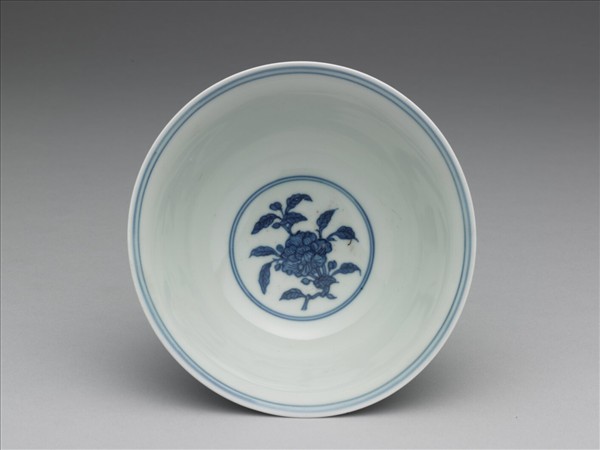 青花花鳥紋高足碗