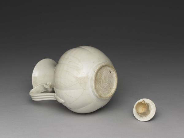 定窯 白瓷龍口執壺