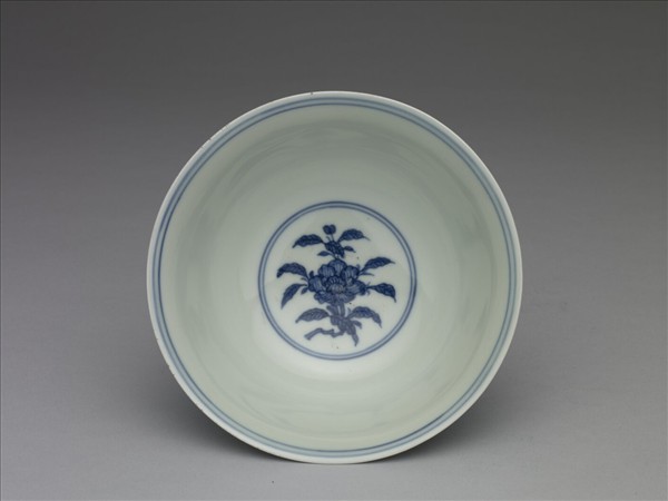 青花花鳥紋高足碗