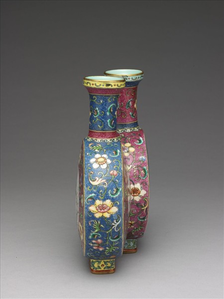 洋彩開光花鳥紋雙連瓶