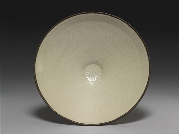 定窯 白瓷印花鳳凰牡丹紋碗