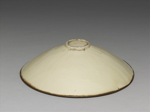 定窯 白瓷印花鳳凰牡丹紋碗