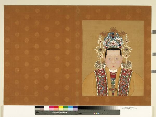 明代帝后半身像（一）　冊　孝肅皇后