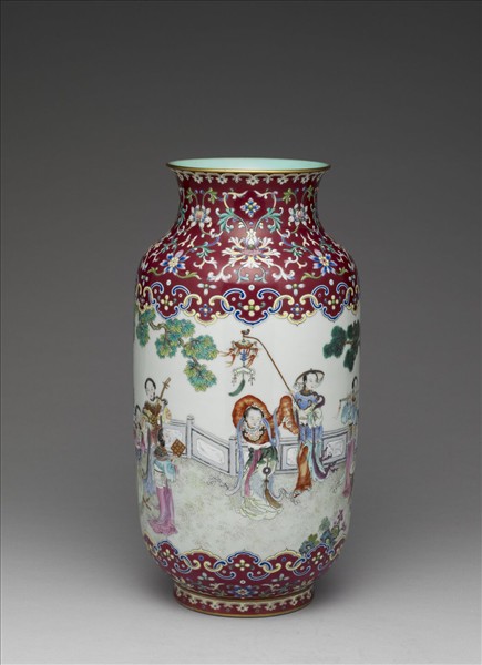 粉彩仕女奏樂圖燈籠瓶