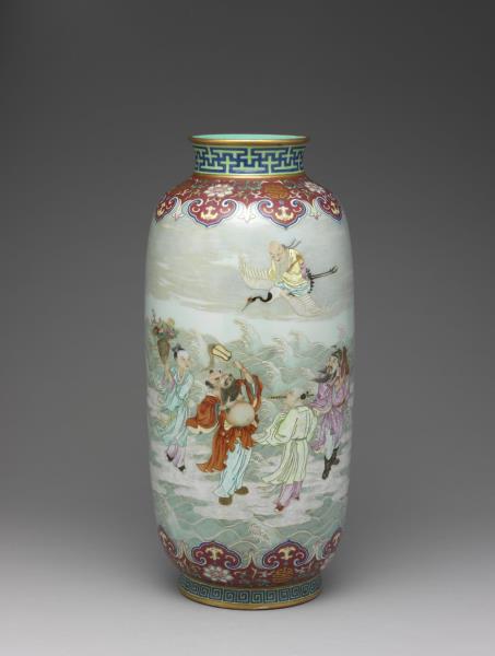 粉彩八仙祝壽圖尊