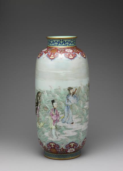 粉彩八仙祝壽圖尊