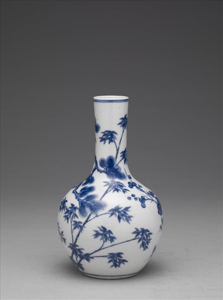 青花歲寒三友瓶