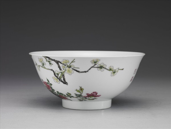 琺瑯彩眉壽長春圖碗