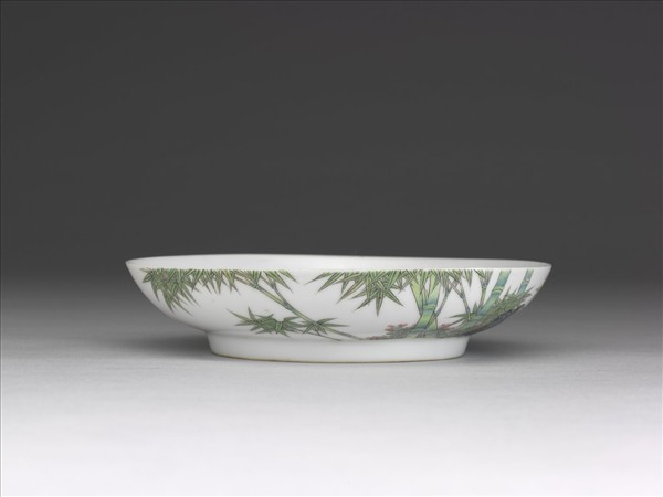 琺瑯彩竹石圖碟