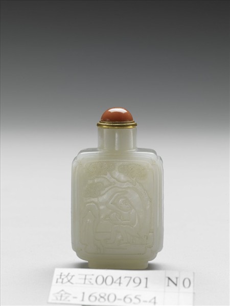 玉白猿祝壽方壺鼻煙壺