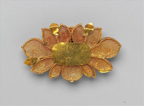 金纍絲蓮花結子