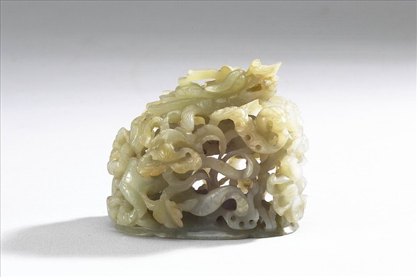 花間行龍紋玉頂