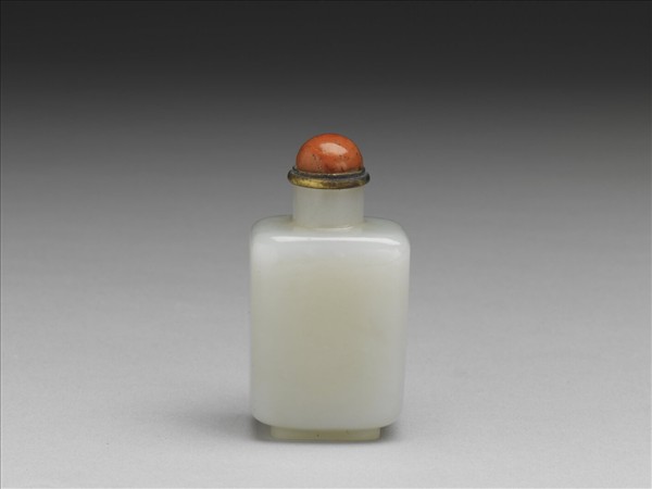 玉方壺式鼻煙壺