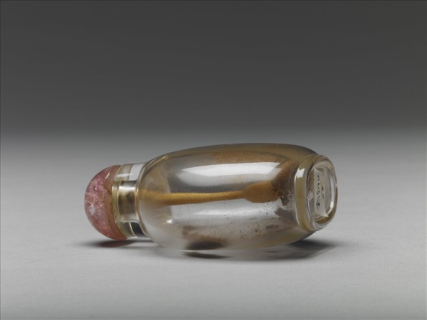 透明玻璃方壺式鼻煙壺