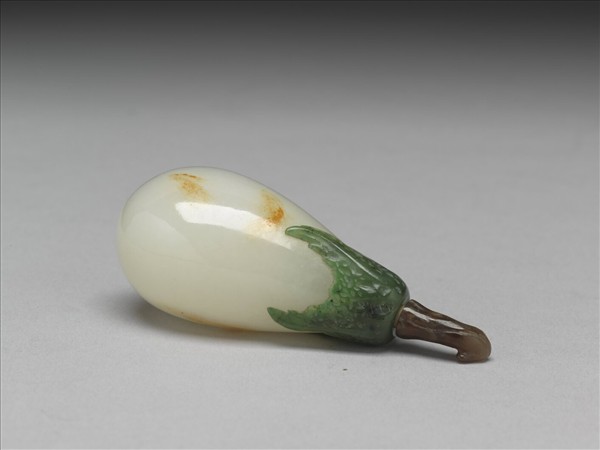 玉茄式鼻煙壺