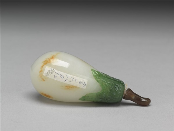 玉茄式鼻煙壺