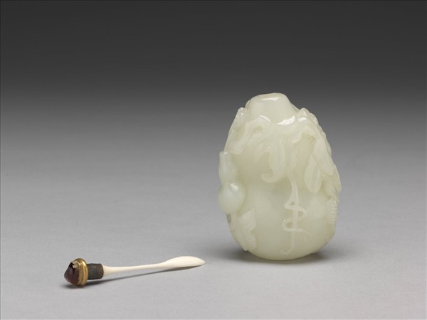 玉葫蘆紋子孫萬代鼻煙壺