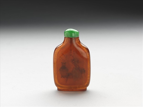 琥珀內繪歲朝圖鼻煙壺