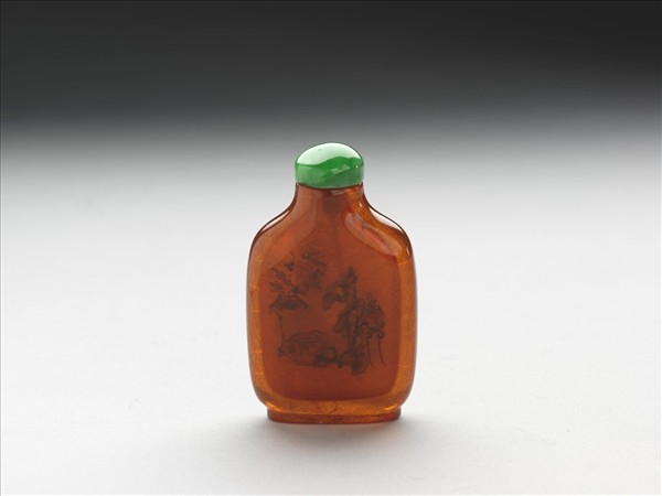 琥珀內繪歲朝圖鼻煙壺