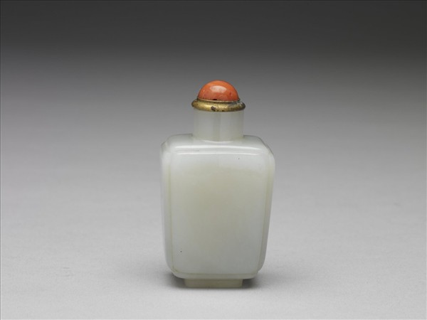 玉方壺式鼻煙壺