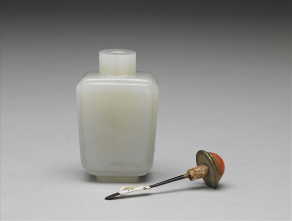 玉方壺式鼻煙壺