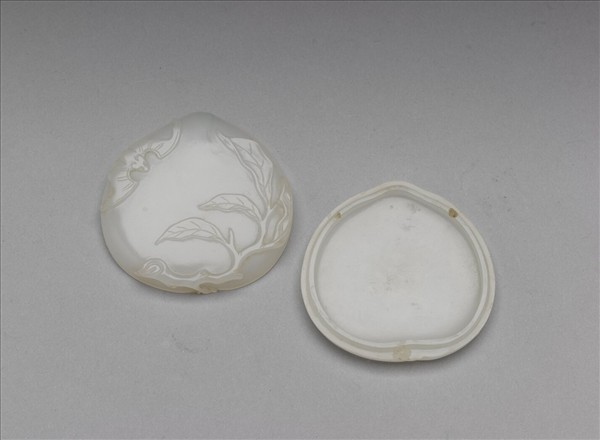 玉福壽桃實形煙盒