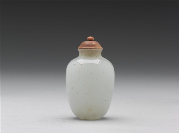 涅白玻璃鼻煙壺