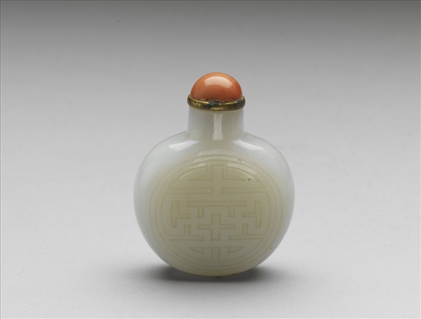 玉萬壽花卉蜜蜂紋鼻煙壺