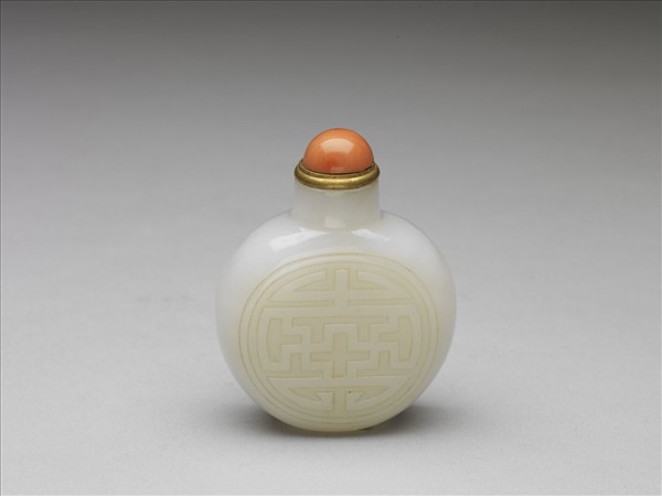 玉萬壽花鳥紋鼻煙壺