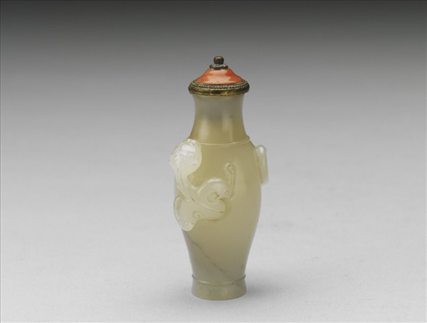 玉瓶式鼻煙壺