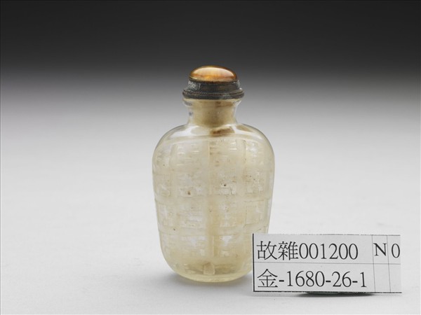 白色玻璃壽字鼻煙壺