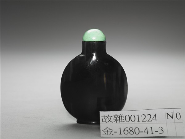 瑪瑙壺式鼻煙壺