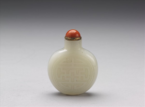 玉萬壽花鳥紋鼻煙壺